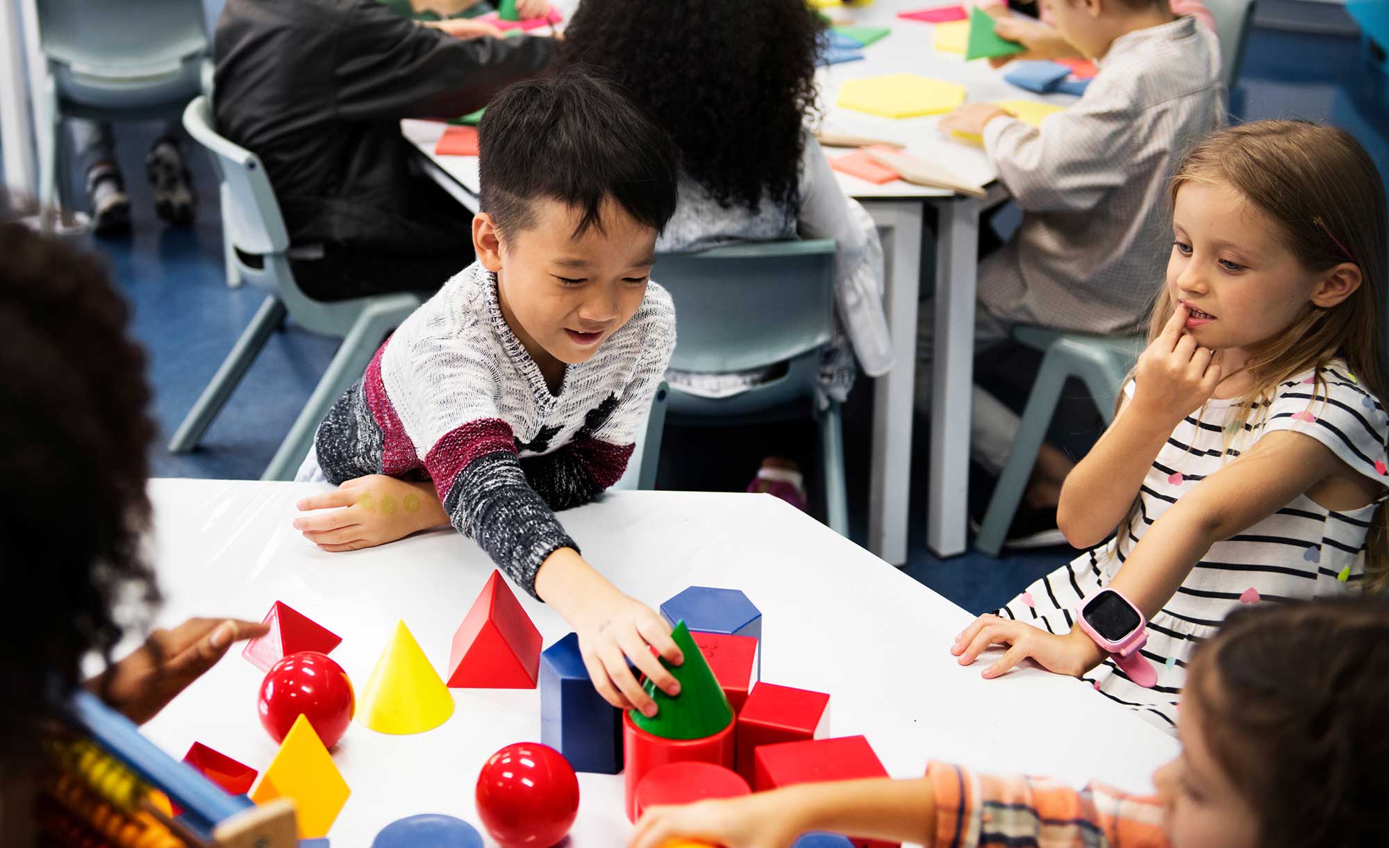 kids-with-blocks.jpg